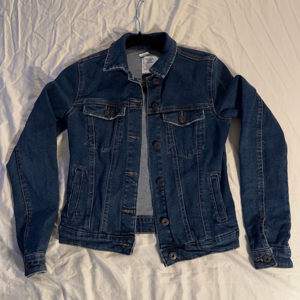 Bershka BSKGIRL XXS Dark Wash Denim Jacket – Minimalist Classic